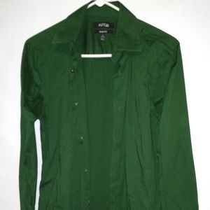 Men's APT.9 Long Sleeve Green Shirt 👕